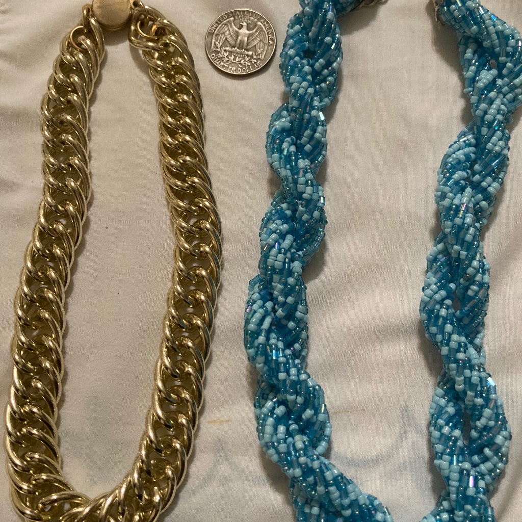 3 Chokers